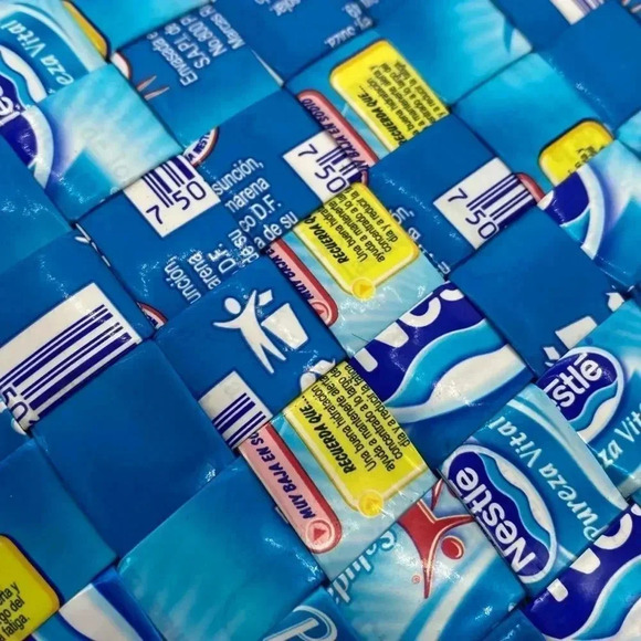 Handmade (Water Bottle Wrapper) Purse (1 of 1) - Picture 6 of 6